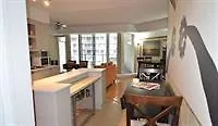 Toronto Escape - The Sapphire Suite 3*,  Kanada